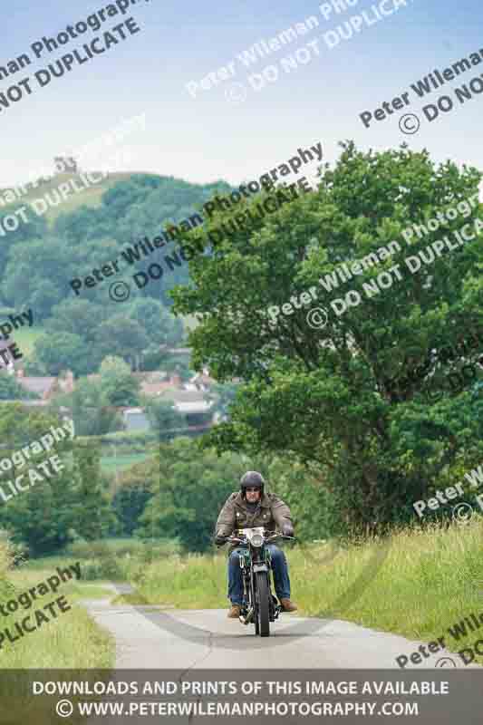 Vintage motorcycle club;eventdigitalimages;no limits trackdays;peter wileman photography;vintage motocycles;vmcc banbury run photographs